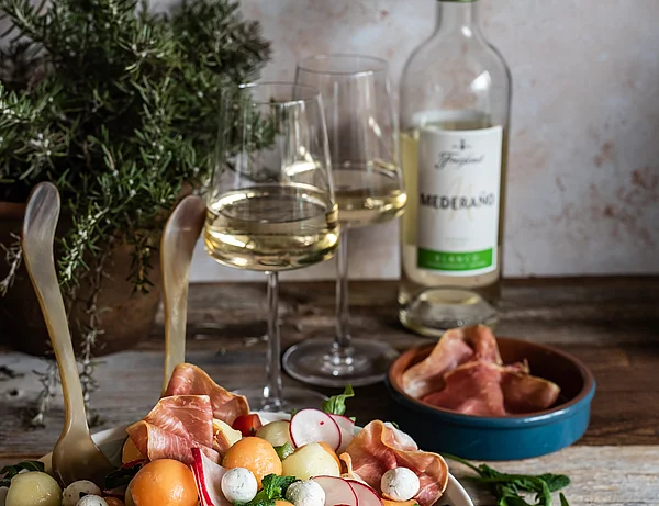 Genussvolle Sommermomente mit Freixenet Mederaño