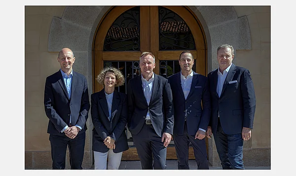 Henkell Freixenet internationalizes Management