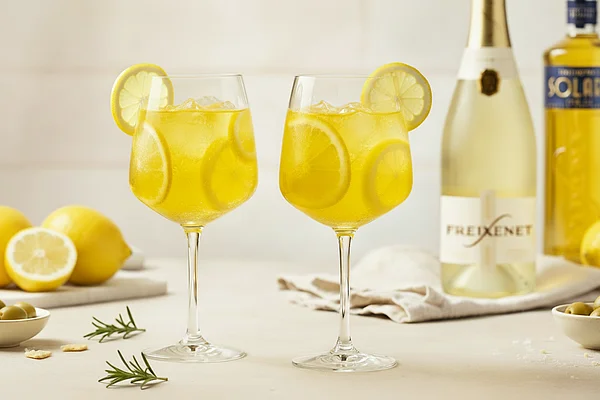 Taste the Sun: Freixenet Solare Spritz