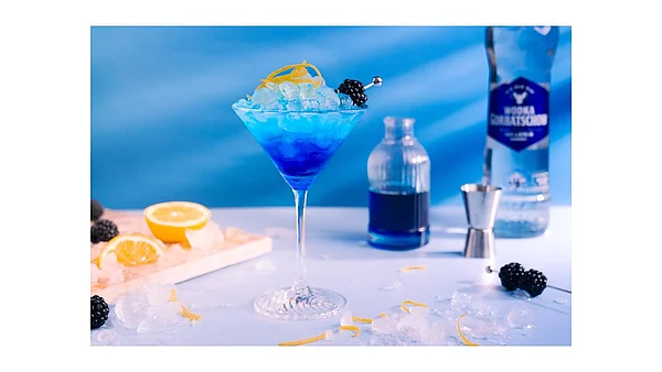 Gorbatschow präsentiert zwei neue Drinks für coole Sommermomente