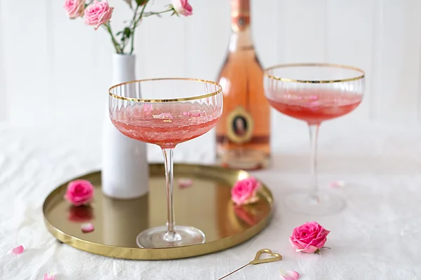 Fürst von Metternich Rosé Sekt veredelt den Valentinstag